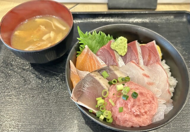 Uogashi Sakaba The Tsukiji Ningyo Cho Ten photo 2