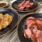 一升びん 本店 - 上！ロース・赤身・ホルモン