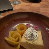 ザ タヴァン グリル＆ラウンジ - 