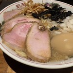 背脂煮干中華そば 和市 - 