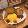 カレーや デッカオ