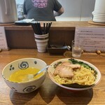 らー麺屋 バリバリジョニー - 