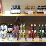 富士虎屋 - 大高醤油製の醤油やタレ類も販売(1)