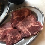 ホルモン焼肉 ぎゅうぎゅう - 