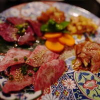 老舗精肉店直送 千種焼肉 飛騨牛の奴隷 千種店 - 