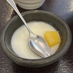 香港料理 蘭 - 杏仁豆腐