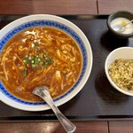 香港料理 蘭 - 酸辣湯麺