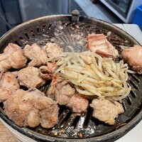 十勝ハーブ牛焼肉 MONMOM - 