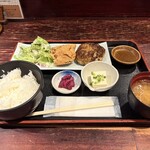肉系居酒屋 肉十八番屋 - 