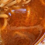 蒙古タンメン中本 - 辛さ10の真っ赤なスープは、辛さの中に旨味と甘みを感じます！