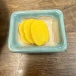 Tori Chuyu Shokudo - むしり定食（沢庵）