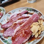 お肉屋さんの焼肉 まるやす - 