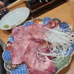 お肉屋さんの焼肉 まるやす - 