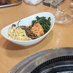 お肉屋さんの焼肉 まるやす - 