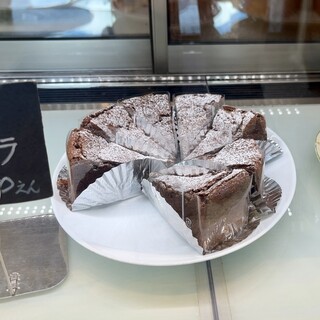 ストローベイル・山間屋_1