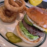 ザ・コーナー ハンバーガー＆サルーン - 