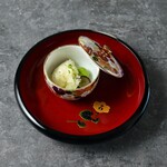 GLOUTON SHURI - 