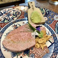 熟成焼肉 あらた - やまぐち和牛 燦 優秀賞 シャトーブリアン