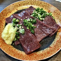 熟成焼肉 あらた - 新鮮焼きレバー
