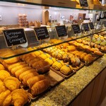 HALEKULANI BAKERY - 