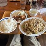 気楽中華　楽仔 - 料理写真: