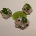 ラチュレ - シマアジカルパッチョ・タルタル　ホウズキ　ディル　グラニースミスのソース