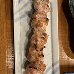 지자게 토 로바타 카와우치야 오자와 도쿠리츠 챌린지점 - 大きな鶏ももくし焼き