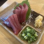 やきとり酒蔵 庄助 - 鰹の刺身