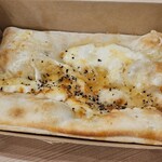 タリーズコーヒー - ピッツァ クワトロフォルマッジ