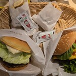 フレッシュネスバーガー - 料理写真:
