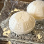 ゼー六 - ■アイスモナカ2個 ¥260