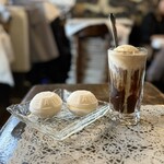 ゼー六 - ■アイスモナカ2個 ¥260 ■クリームコーヒー ¥480