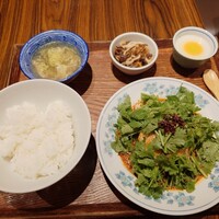 中華旬彩 森本 - パクチー増し増し