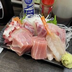 立ち呑み処 ふくふく - 刺し盛り