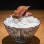 肉亭ふたご iki - 黒毛和牛特選タン志を焼き ライスと