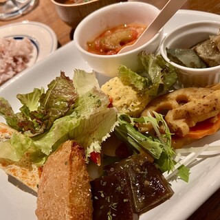 ファーム テーブル スズ_1