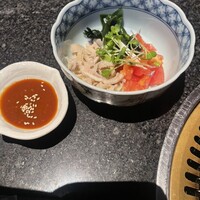 個室 和牛焼肉 吟 難波店 - 