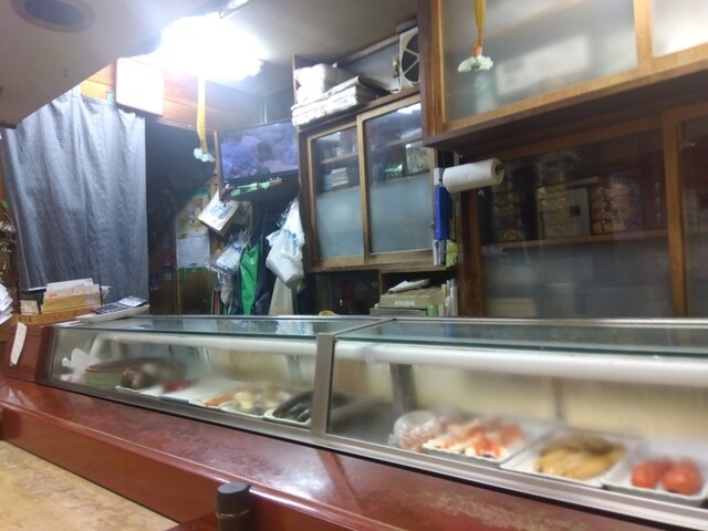 Naniwa Sushi photo 2