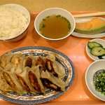 ぎょうざ屋 - 定食です。