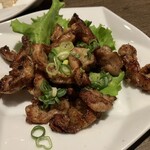 なごみや一献 - 鶏ハラミ塩コショー炒め（600円）
      コレやばいうまさです