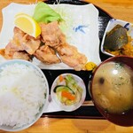 里味 - 唐揚げ定食
                                1300円税込み