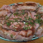 大衆ビストロ　瓦屋ROOT - 牛タンのカルパッチョ