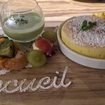 カフェ アクイーユ 恵比寿店 - 