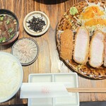 とんかつ朔 - 特ろーす　2,600円