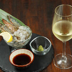 バル エビータ - 白ワイン＋天然車エビ