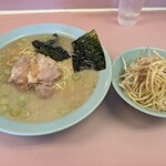 ラーメンショップ - 料理写真: