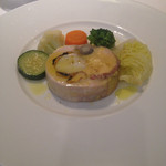 レストラン アラジン - ロホロ鳥とフォアグラ、石川芋、牛蒡のガランティーヌ
      2014-10
      