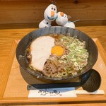 あんじゅ庵 - 料理写真:牛すき山かけうどん　940円(税込)