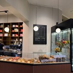 Andersen Bakery - 