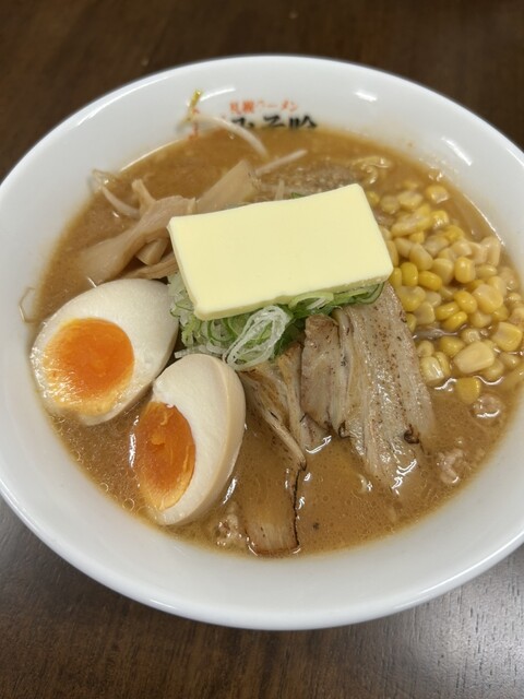 みそ吟 弘前泉野店 - 小栗山（ラーメン）の写真